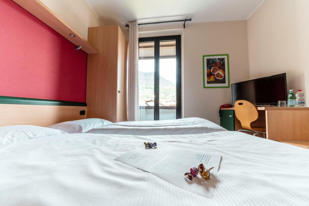 Hotel Bungalows Europa Domaso Kültér fotó